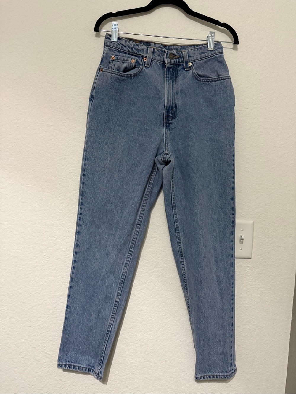Vintage 512 Levi's Slim Fit Light Blue Tapered Leg Jeans